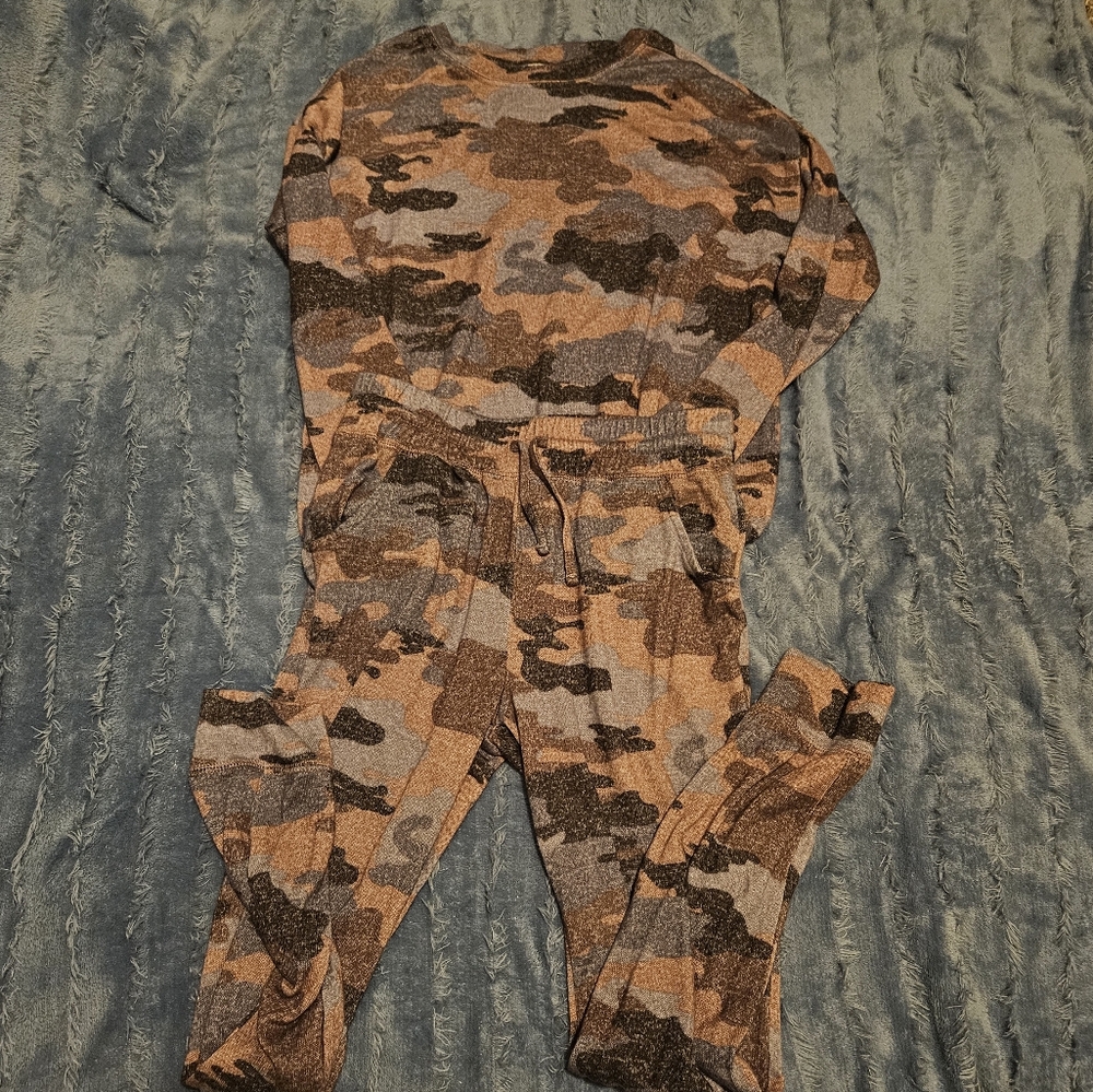 Camouflage Lounge Set